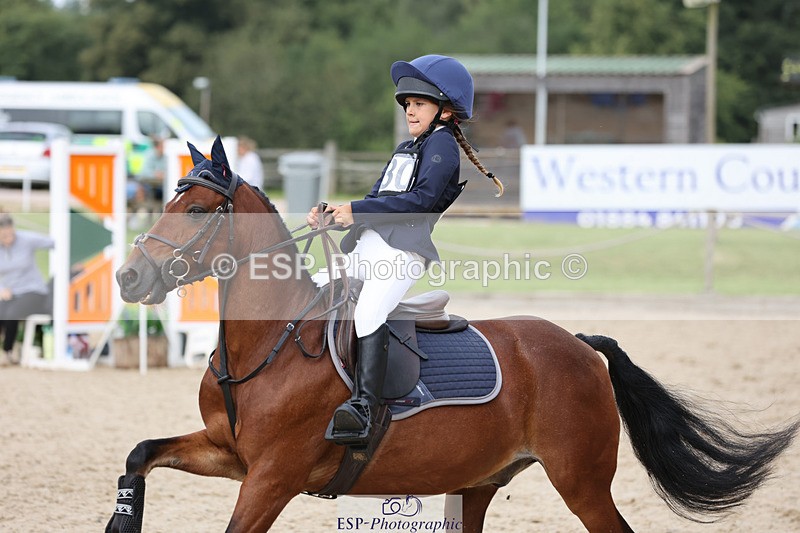 240823X-143139-18446 - 70cm R1 13.45 to 15.30