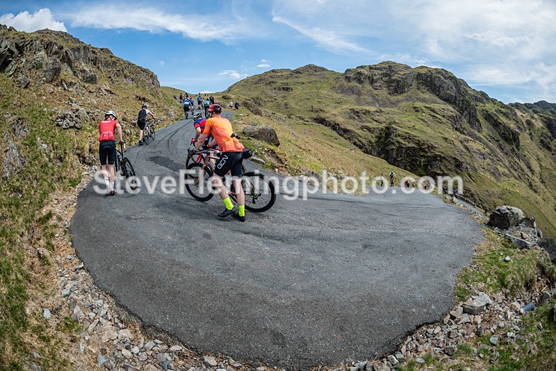 135939 - Hardknott Hairpin 13.00 - 14.00