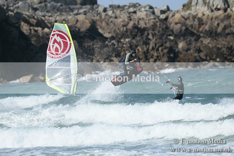 KS 020413-216 - Kite Surfing