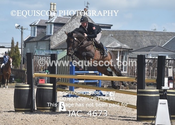 JAC_4673 - CLASS 7 Senior Foxhunter/ 1.20m Open