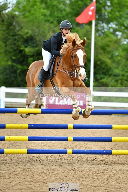 230507A-134937-08226 - Cls 43 1.05m Amateur Quali