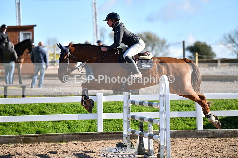 231110A-134100-00641 - Cls 5 Newcomers & 1.10m Open