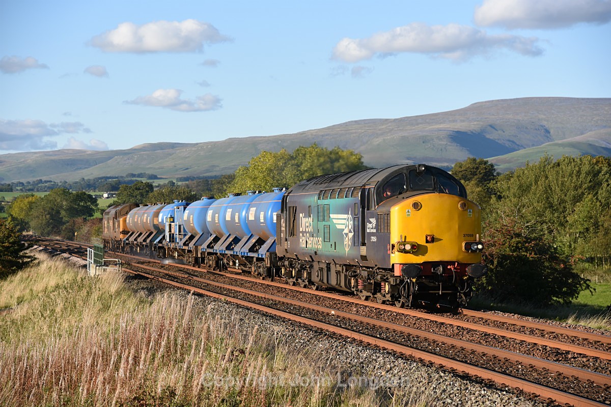 JL - 28.9.18 37059 & 37069 3J11 Carlisle - Carlisle, Town End Farm - Town End Farm