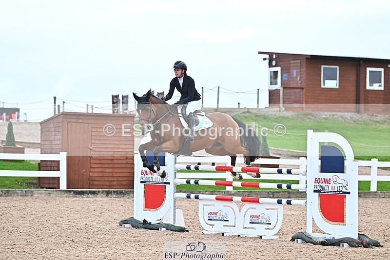 261028-142622-00978 - Foxhunter and 1.20m