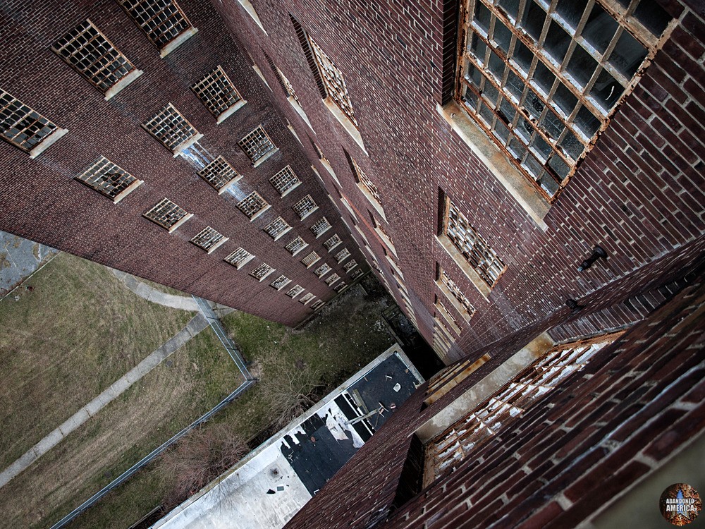 Kings Park Psychiatric Center | Vertigo - Kings Park Psychiatric Center