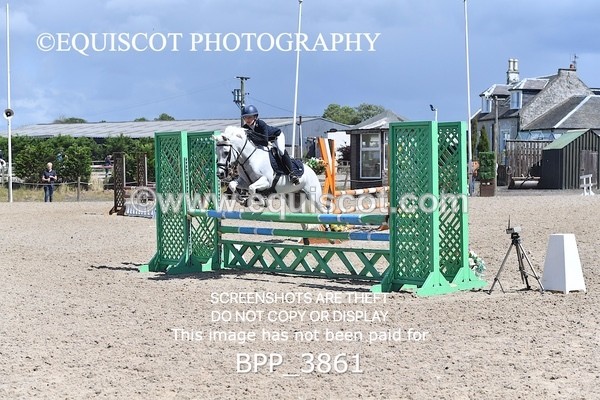 BPP_3861 - CLASS 8 SAT Springboard 128cm/ 138cm Restricted Handicap