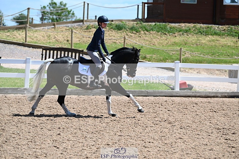 240609A-133848-05818 - Cls 25 Pony Newcomers and 1m Open