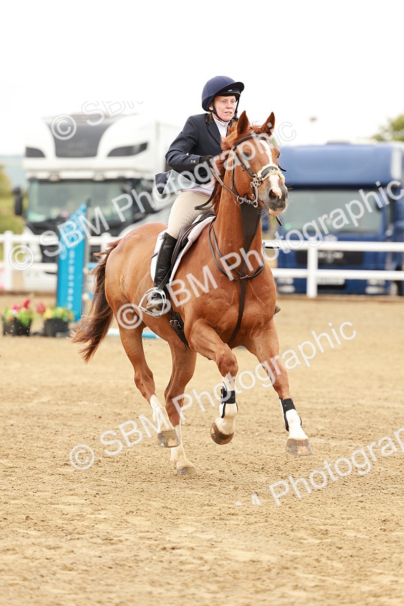 SBM_016577 - Class 20 - Senior Newcomers - 1.10m