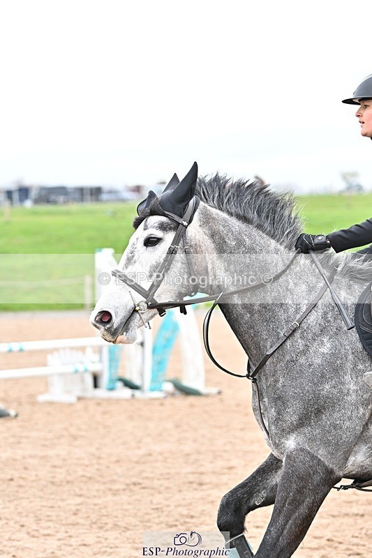 250414-102931-00112 - 80cm Round 1