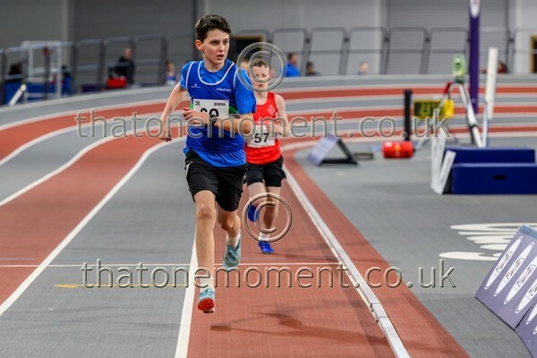 CombiMast25-916542 - Track Male Set Two