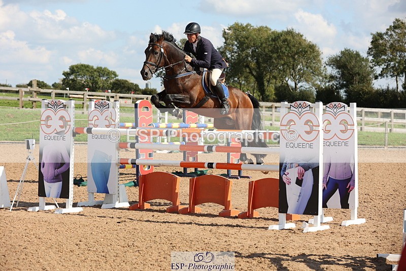 230915A-143945-02681 - Cls 5 National 1.40m