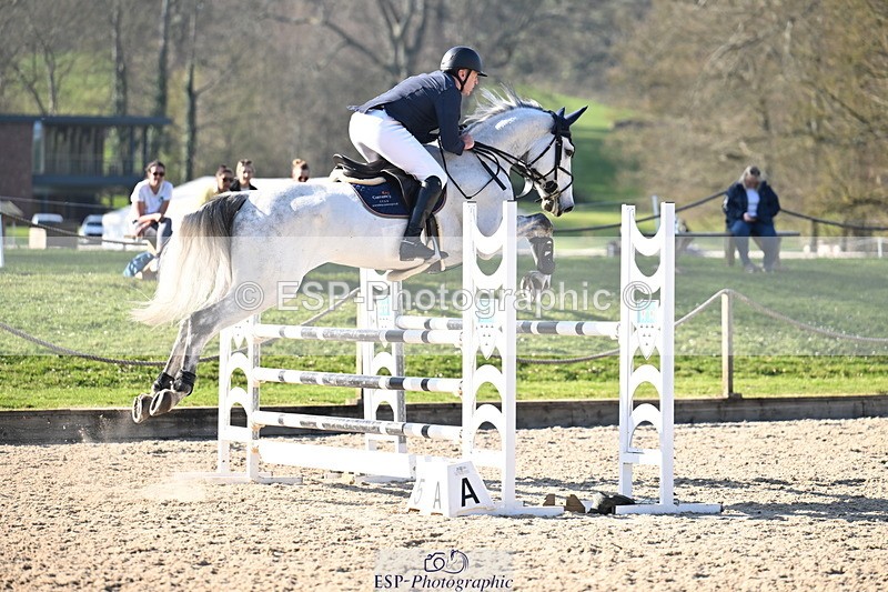 260321A-152927-01130 - 6 Foxhunter 1m 20 Open