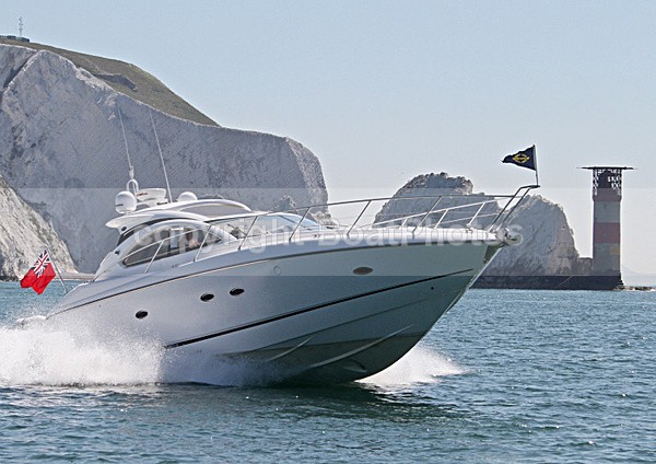 100626 IKATCHA IMG_7325 - Motorboats - Hardtop