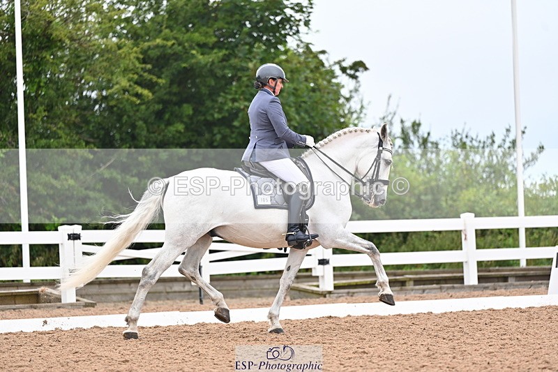 240815A-122812-00974 - 105-PAULA.LEE-Deseado.Santo