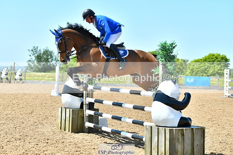 230527A-124046-04450 - Cls 15 Foxhunter