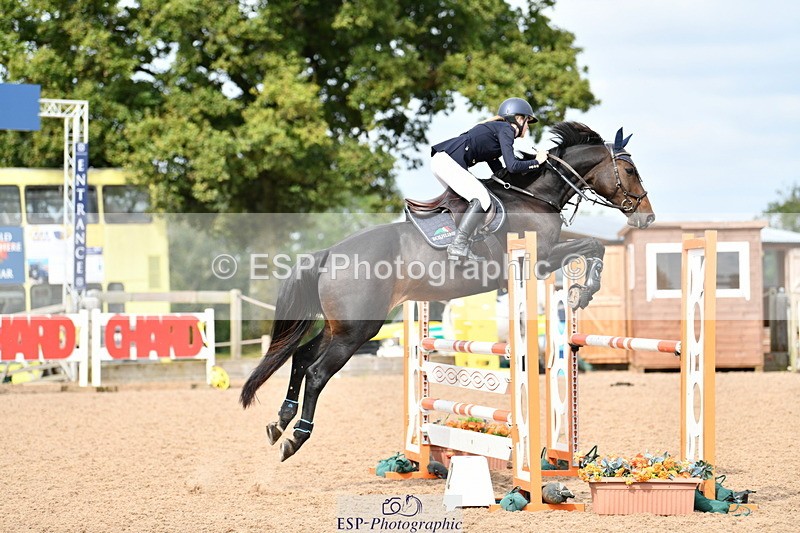 240915A-115022-09778 - Cls 27 Snr 1.05m & 1.10m GP