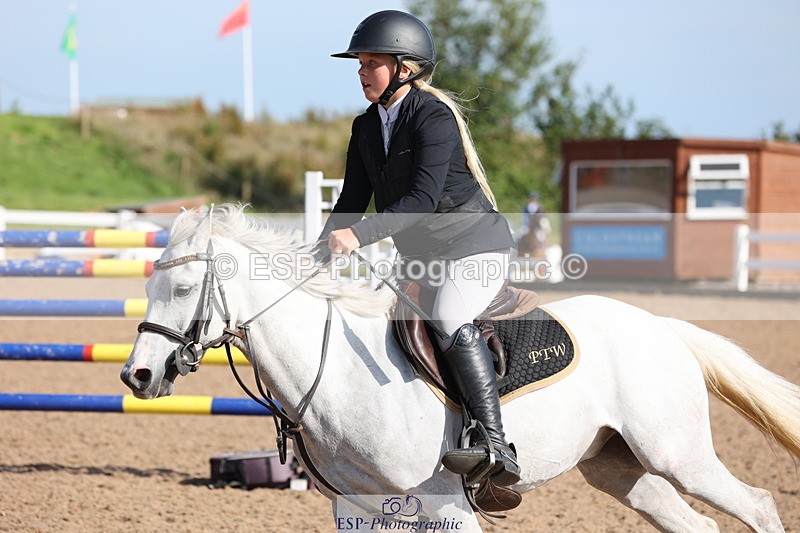 240629A-174306-09076 - Cls 14 Springboard 128cm + 138cm