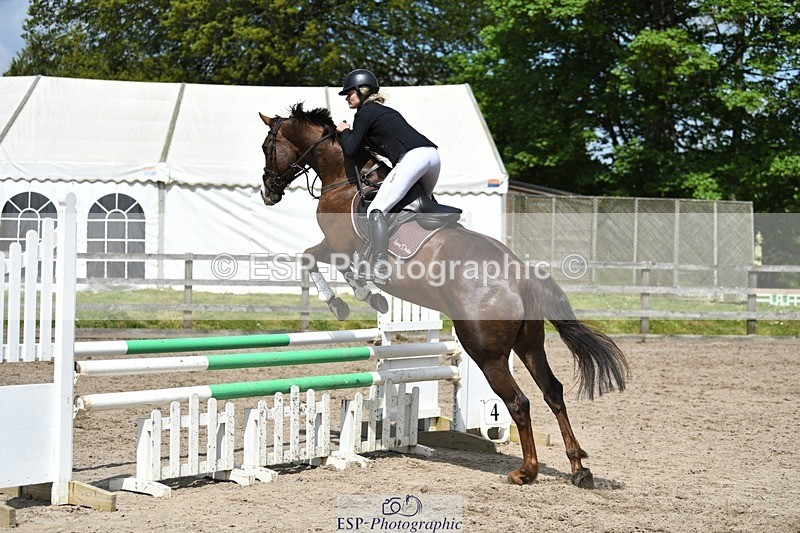 230512-140043-01963 - Cls 11b Snr 90cm Open