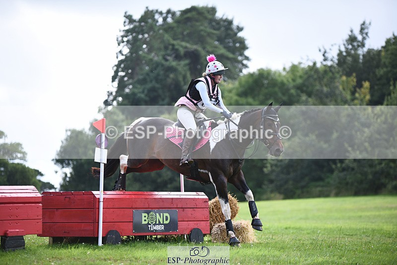 240804-162118-18564 - 670-Yssie_Galvin-FLEETING_INCA