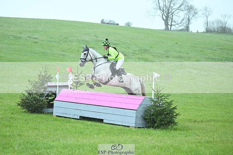 250418-121410-02678 - 071-Caitlyn.Faull-PENNINEVIEW.SUMMER