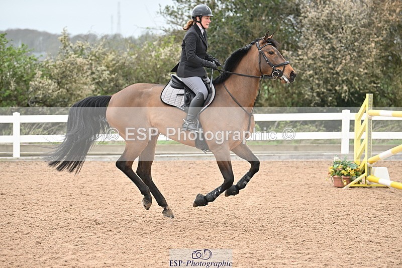 240406A-155559-04277 - Cls 17 National 1.30m Open