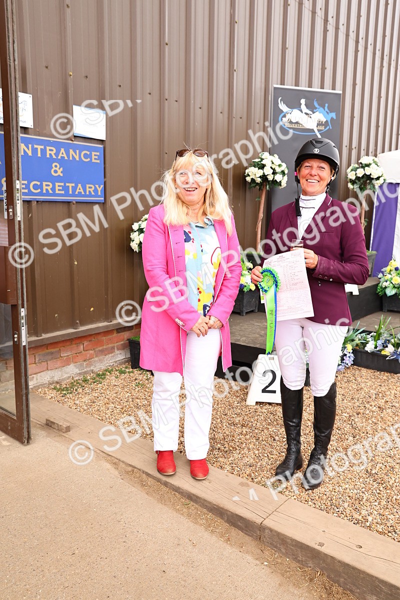 SBM_003128 - Presentations - cart