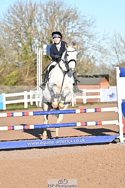 251203-095054-00022 - Cls 1 British Novice and 90cm Open