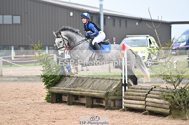 250118-135813-01379 - Cls 3A&B 90cm 13.20 to Coursewalk