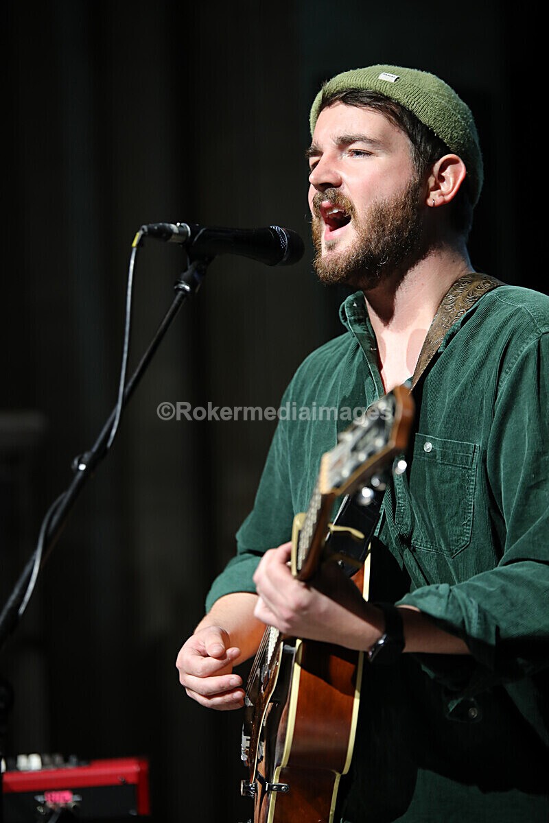 FOLK N BLUES-624 - FOLK and BLUES SEPT 2022