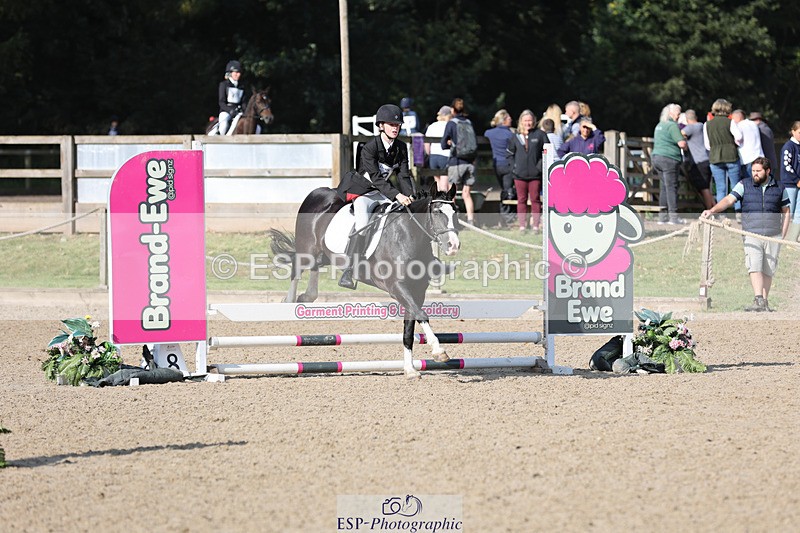 240823X-094138-14638 - 60cm R1 8.30 to 10.00