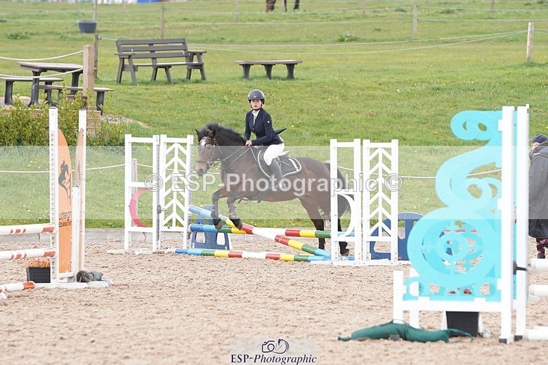 250414-130236-00843 - 70cm Round 2