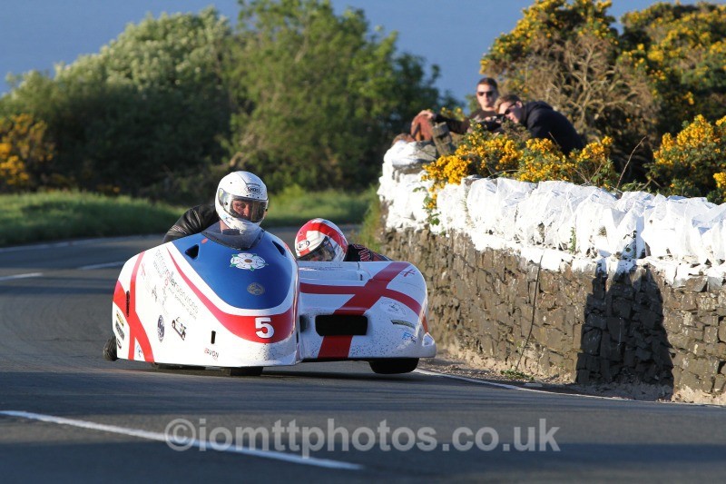 Conrad Harrison / Mike Aylott Shelbourne Honda / PRINTING ROLLER SE - Monday Practice - Sidecars