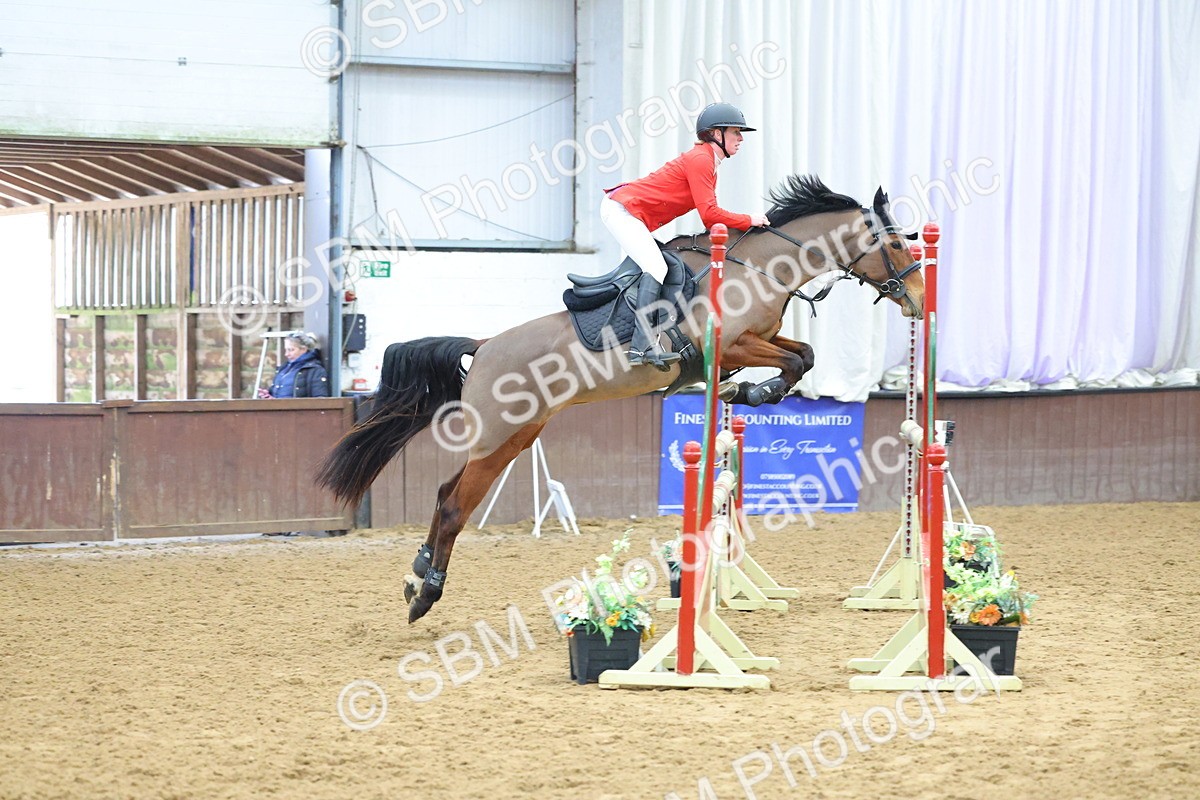 SBM_010811 - Class 23 - Senior Newcomers/ 1.10m Open - First Round (1.10m)