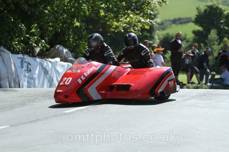 IMG_2793 - Sidecar Race 2 - TT 2013