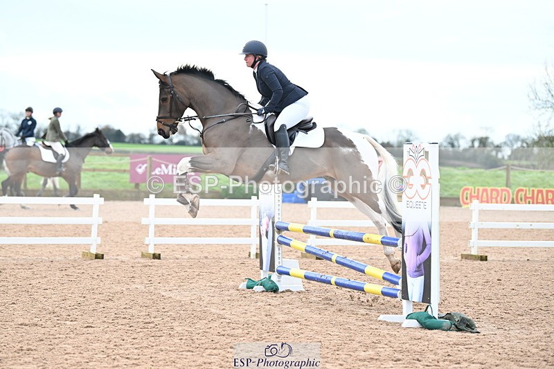 231203A-105714-00687 - Cls 16+17 Club and Schools 80cm