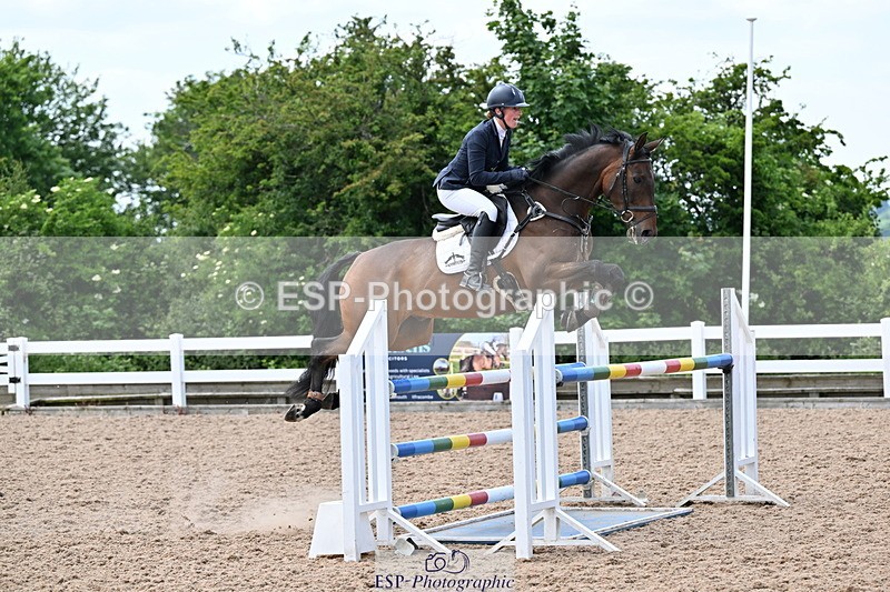 240605A-140646-00658 - Cls 4 Newcomers and 1.10m Open