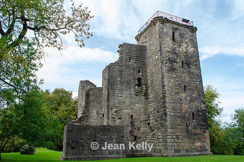 Crookston Castle - DSC_4818 - Scotland