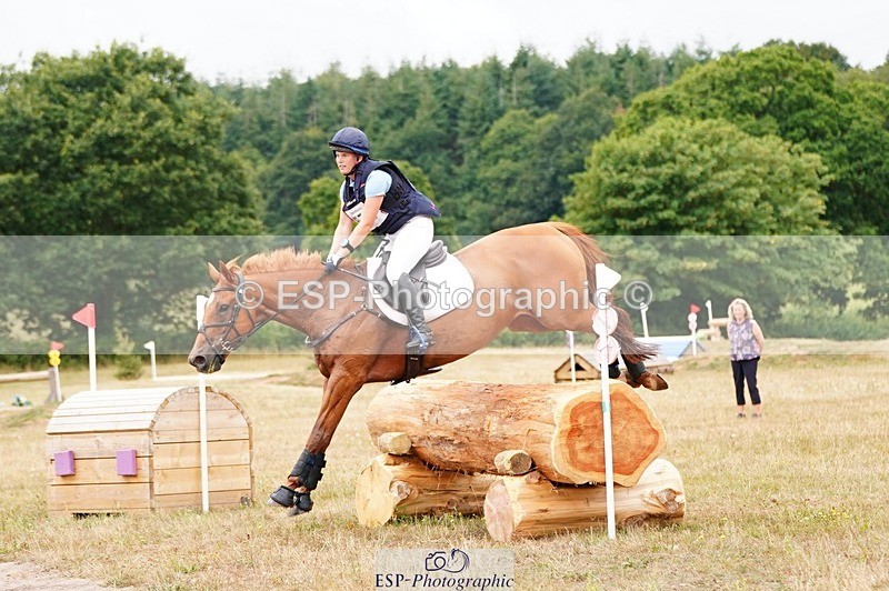 250803A-132142-13853 - M-571-Chloe.Richards-WHIXLEY.RAMIROS.BE.SURPRISING