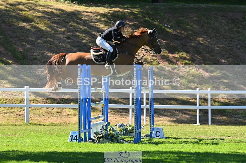260704A-164708-16250 - Cls 33 Snr Fox Jump Off and Pres