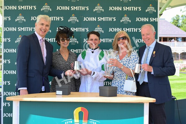 yr09072022r1-71 - Race 1 1.45pm John Smith's Racing Stakes