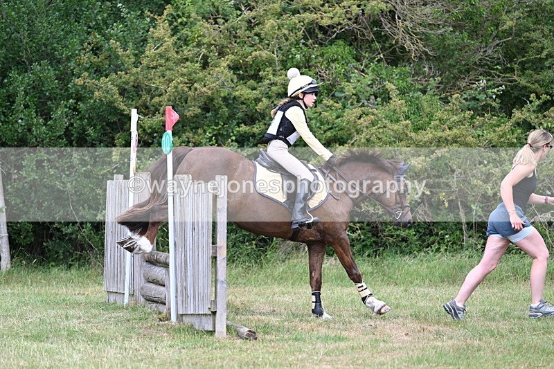 WJ7_4912 - 60cm XC Time 09:58 to 10:16