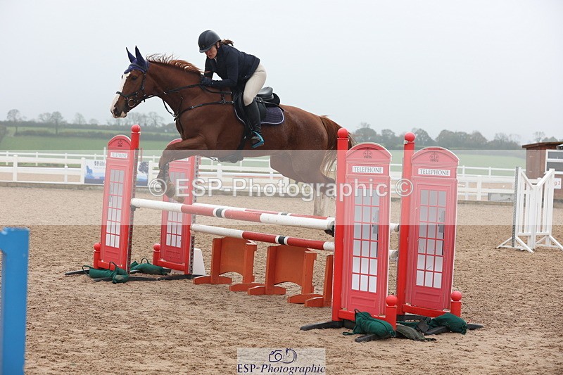 231112A-103522-03360 - Cls 17 Blue Chip Novice Winter Qualifier