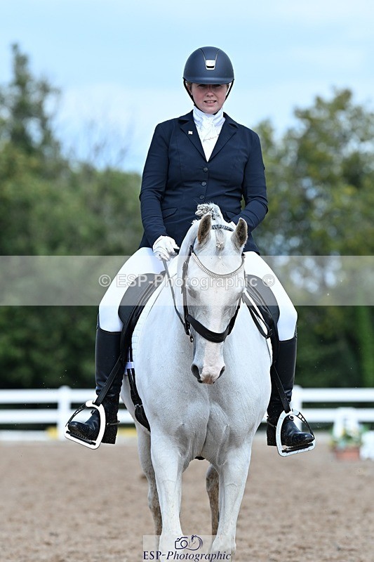 250907-132422-10109 - 065-Jessica.PerrySilver.Secret