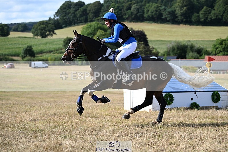 250803A-170846-18367 - S-854-Clare.Chapman-JUMPIN.JACK.FLASH