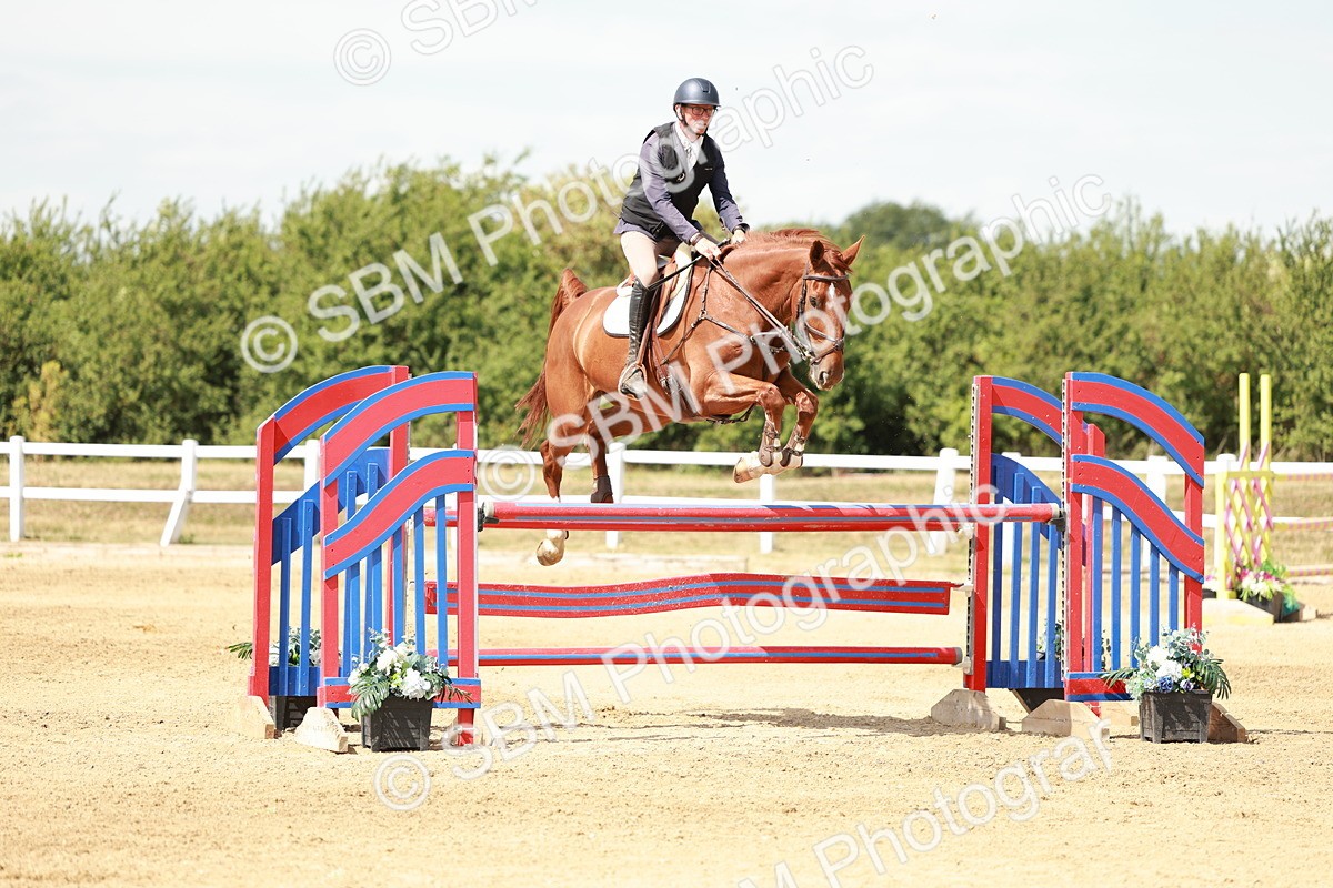 SBM_007881 - Class 4 - Senior Foxhunter - 1.20m Open