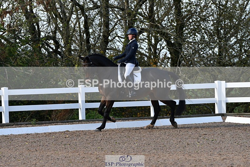 231104A-123728-00502 - Cls 12 Music Medium