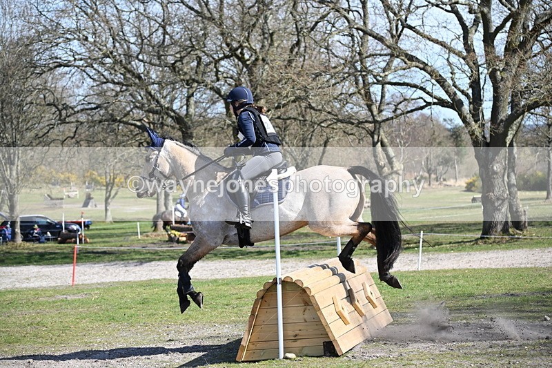 WJ6_2587 - Time 11:00 to 11:24