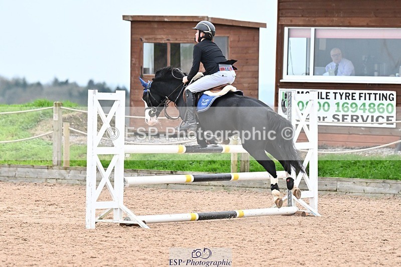 241116X-133322-02201 - Cls 33 A&B Spring Board