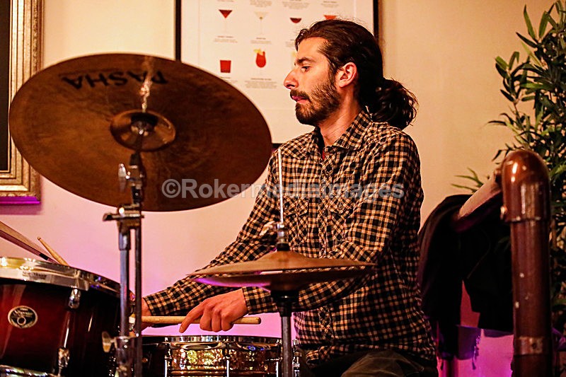  - BEN THOMAS & DAVIDE LOGIRI TRIO