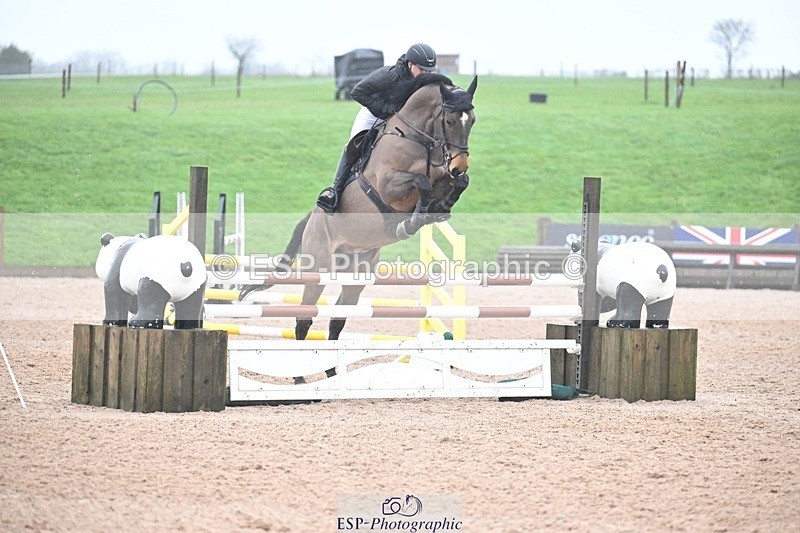 260121-124228-00302 - Snr Newcomers 1.10m